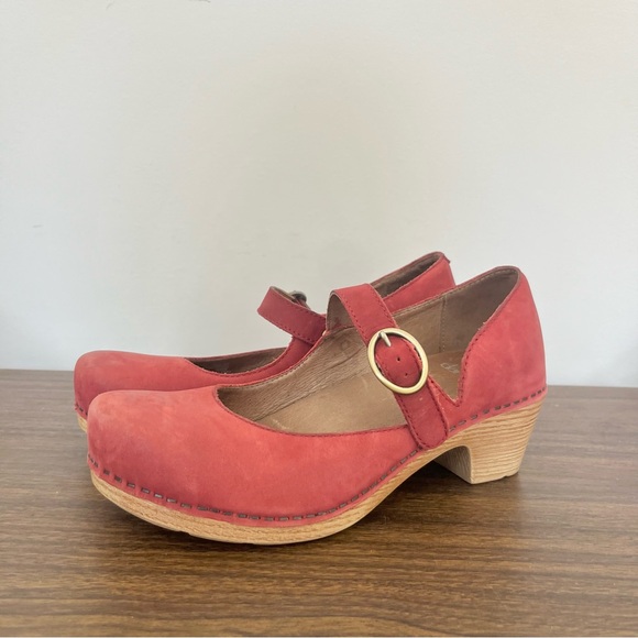 Dansko Missy Red Nubuck Leather Mary Jane Slip On Comfort Clogs Size 37 US 7 - Picture 1 of 10